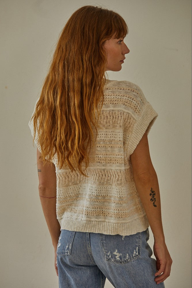 
            
                Load image into Gallery viewer, Audette crochet sweater
            
        