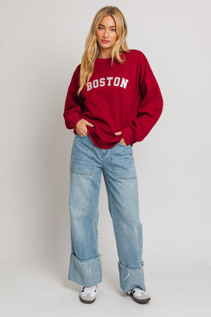 
            
                Load image into Gallery viewer, Boston Oversized sweatshirt
            
        