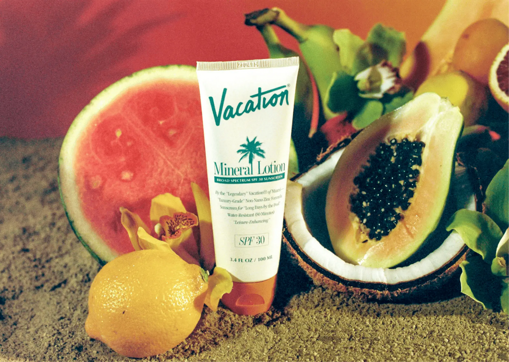 
            
                Load image into Gallery viewer, Vacation Mineral Lotion - SPF 30
            
        