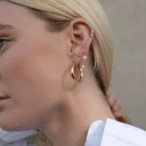 
            
                Load image into Gallery viewer, MAY MARTIN Petite Hoops
            
        