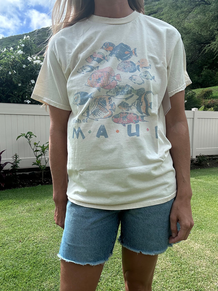 
            
                Load image into Gallery viewer, Fish of Maui thrifted tee
            
        