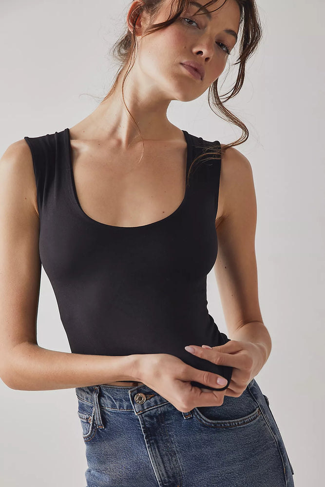 
            
                Load image into Gallery viewer, FREE PEOPLE Clean Lines Muscle Cami
            
        