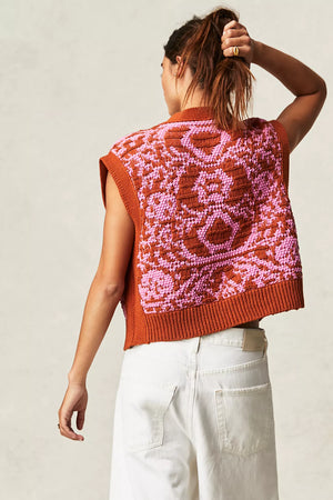 
            
                Load image into Gallery viewer, FREE PEOPLE Tapestry vest
            
        