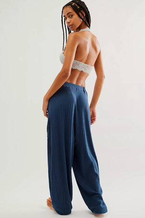 
            
                Load image into Gallery viewer, FREE PEOPLE Coffee Chat jogger pant
            
        
