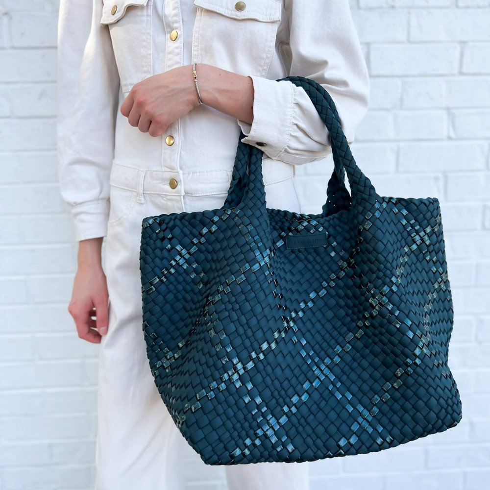 
            
                Load image into Gallery viewer, PARKER &amp;amp; HYDE Emerald Metallic Oversized woven tote
            
        