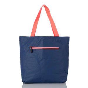 
            
                Load image into Gallery viewer, ALOHA COLLECTION Pape&amp;#39;ete by Samudra Reversible tote bag-New Moon
            
        