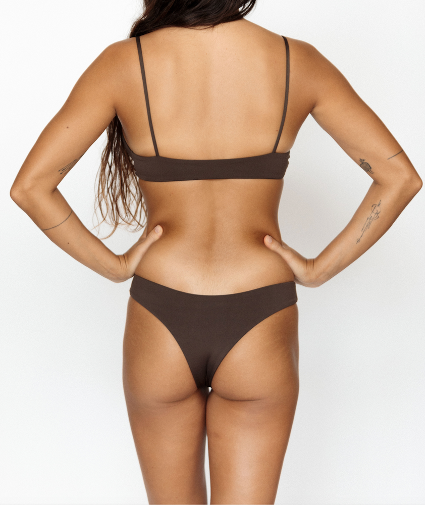 
            
                Load image into Gallery viewer, MAI Everyday bikini top-Espresso
            
        