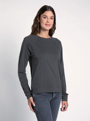 
            
                Load image into Gallery viewer, Everett long sleeve top
            
        