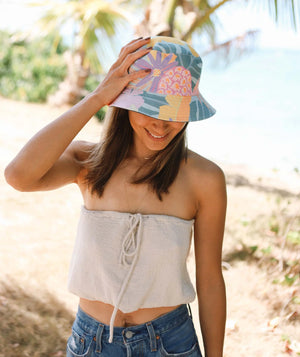 
            
                Load image into Gallery viewer, TAG ALOHA Reversible bucket hat-Lauren Roth abstract
            
        