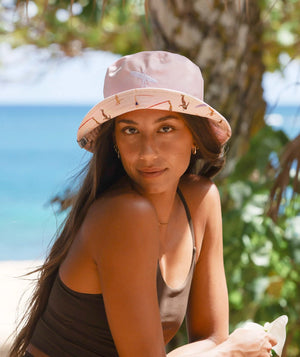 TAG ALOHA Reversible bucket hat-Queens of Waikiki