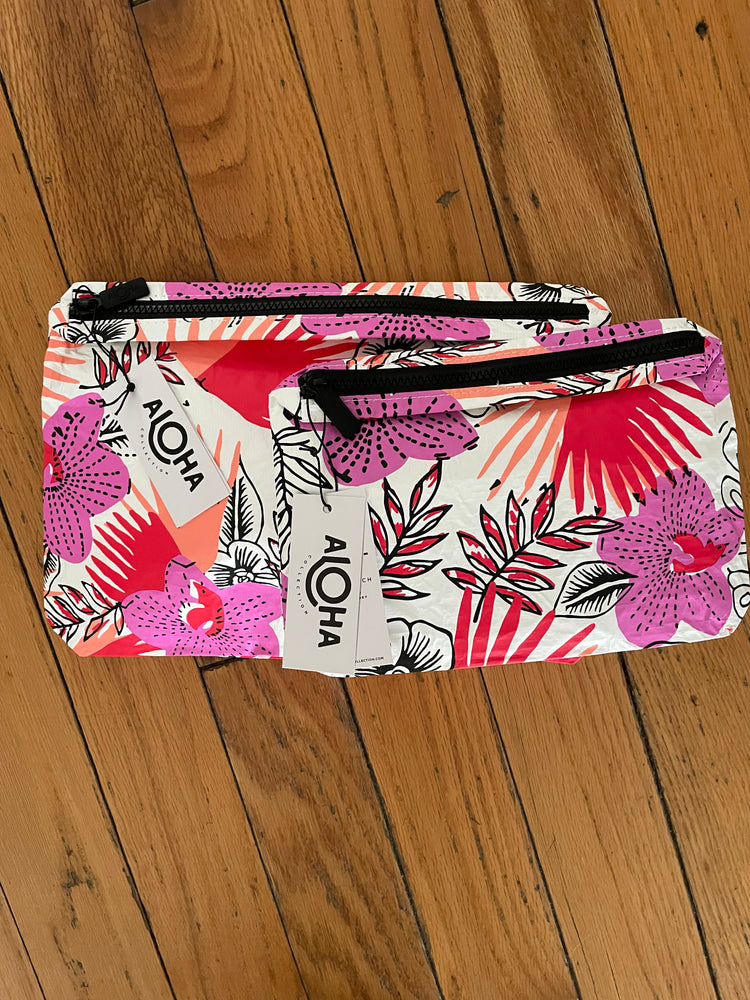 
            
                Load image into Gallery viewer, ALOHA COLLECTION Mid Okika pouch-Ultra
            
        