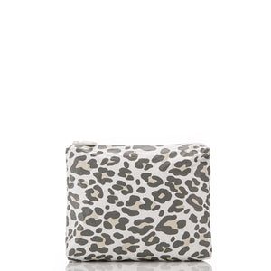 ALOHA COLLECTION Small Snow Leopard pouch-Ghost