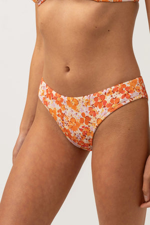 
            
                Load image into Gallery viewer, RHYTHM Rosa Floral Holiday bikini bottom
            
        