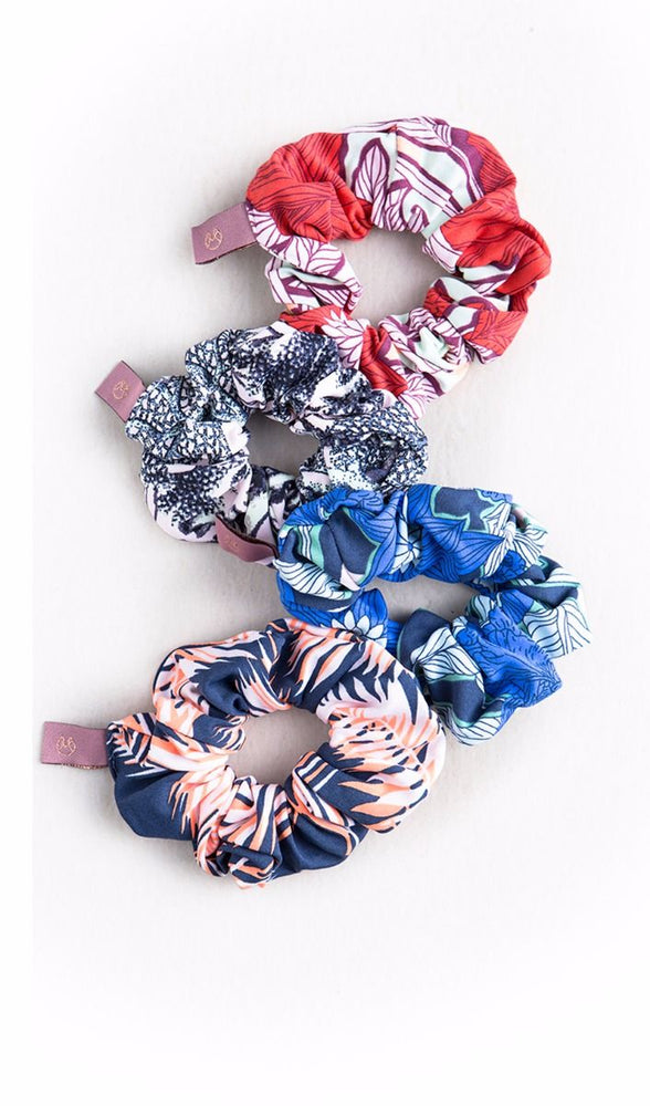 
            
                Load image into Gallery viewer, Maaji Scrunchie 2 pack- 1224XHA01 - The Salty Babe
            
        