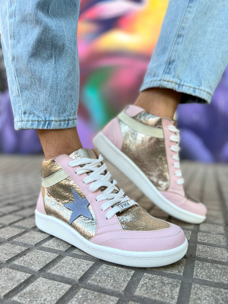 
            
                Load image into Gallery viewer, High Tops Pewter sneakers
            
        