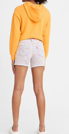 
            
                Load image into Gallery viewer, LEVI&amp;#39;S Midlength Short Caitlin Floral
            
        