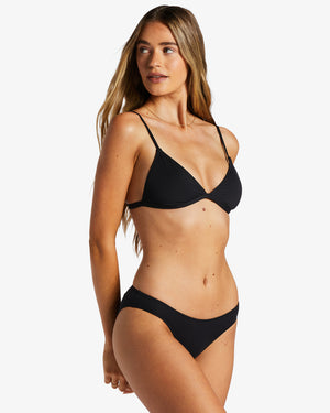 
            
                Load image into Gallery viewer, BILLABONG Sol Searcher Ceci Triangle bikini top
            
        