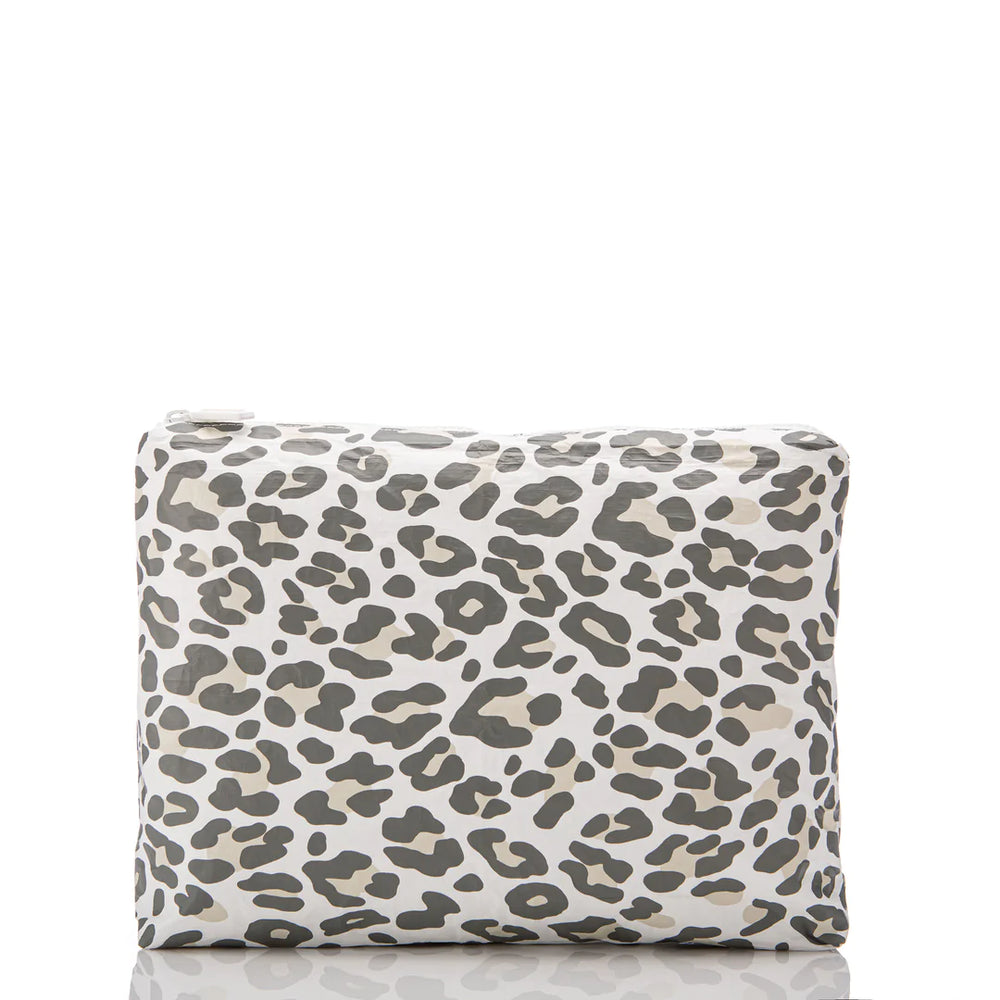 
            
                Load image into Gallery viewer, ALOHA COLLECTION Mid Snow Leopard pouch-Ghost
            
        