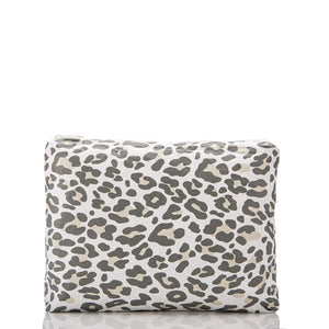 
            
                Load image into Gallery viewer, ALOHA COLLECTION Mid Snow Leopard pouch-Ghost
            
        